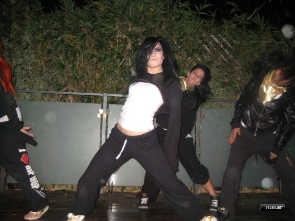09.jpg