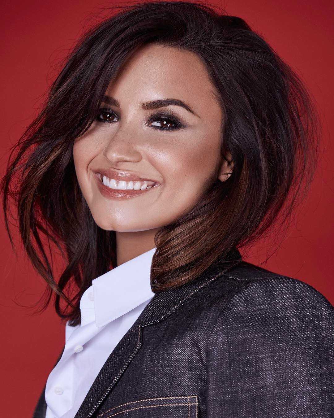 Demi_Lovato_-_Dennis_Leupold_Photoshoots_2017-02.jpg