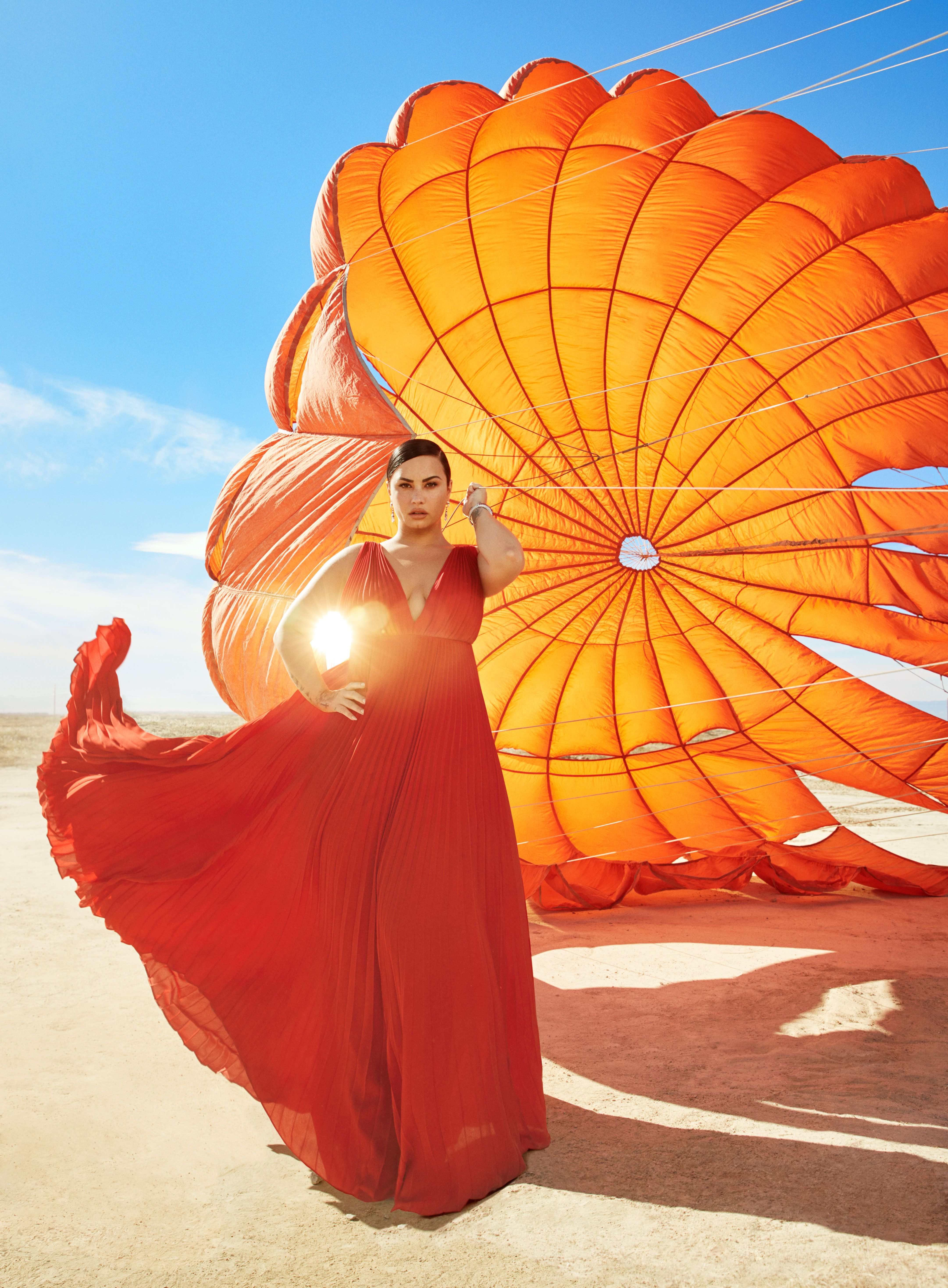 Harper_s_Bazaar_28229.jpg