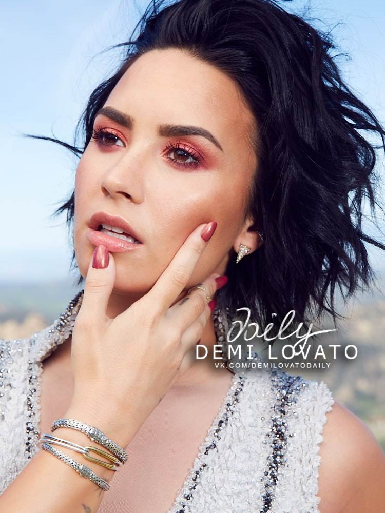 Latina-06.jpg