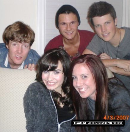 03.jpg