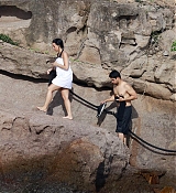 073.jpg
