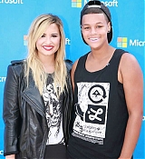 153.jpg