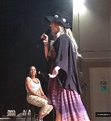 Filename=04.jpg
Filesize=102KiB
Dimensions=612x612
Date added=Aug 08, 2012 04.jpg