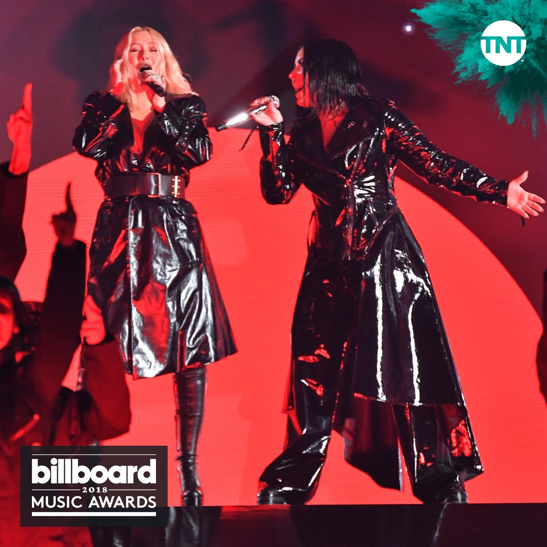 Billboard_Music_Awards2C_Las_Vegas_5BPerformance5D_-_May_2000001.jpg