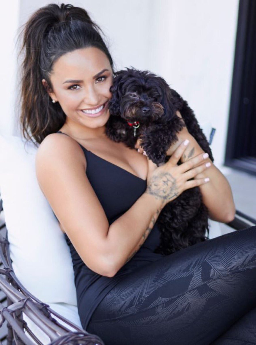 Demi_Lovato_-_Flabetics_Photoshoot_August_2017-18.jpg