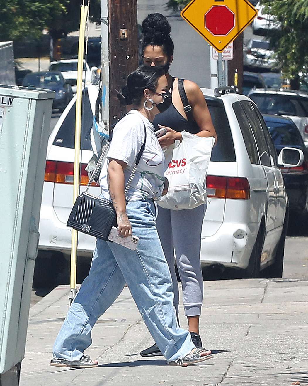 Demi_Lovato_-_Out_and_About_in_Los_Angeles2C_California_08262020-03.jpg