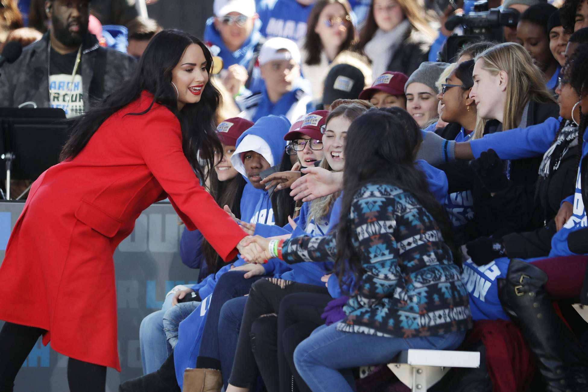 Demi_Lovato_-__March_For_Our_Lives__in_Washington2C_DC_on_March_24-07.jpg