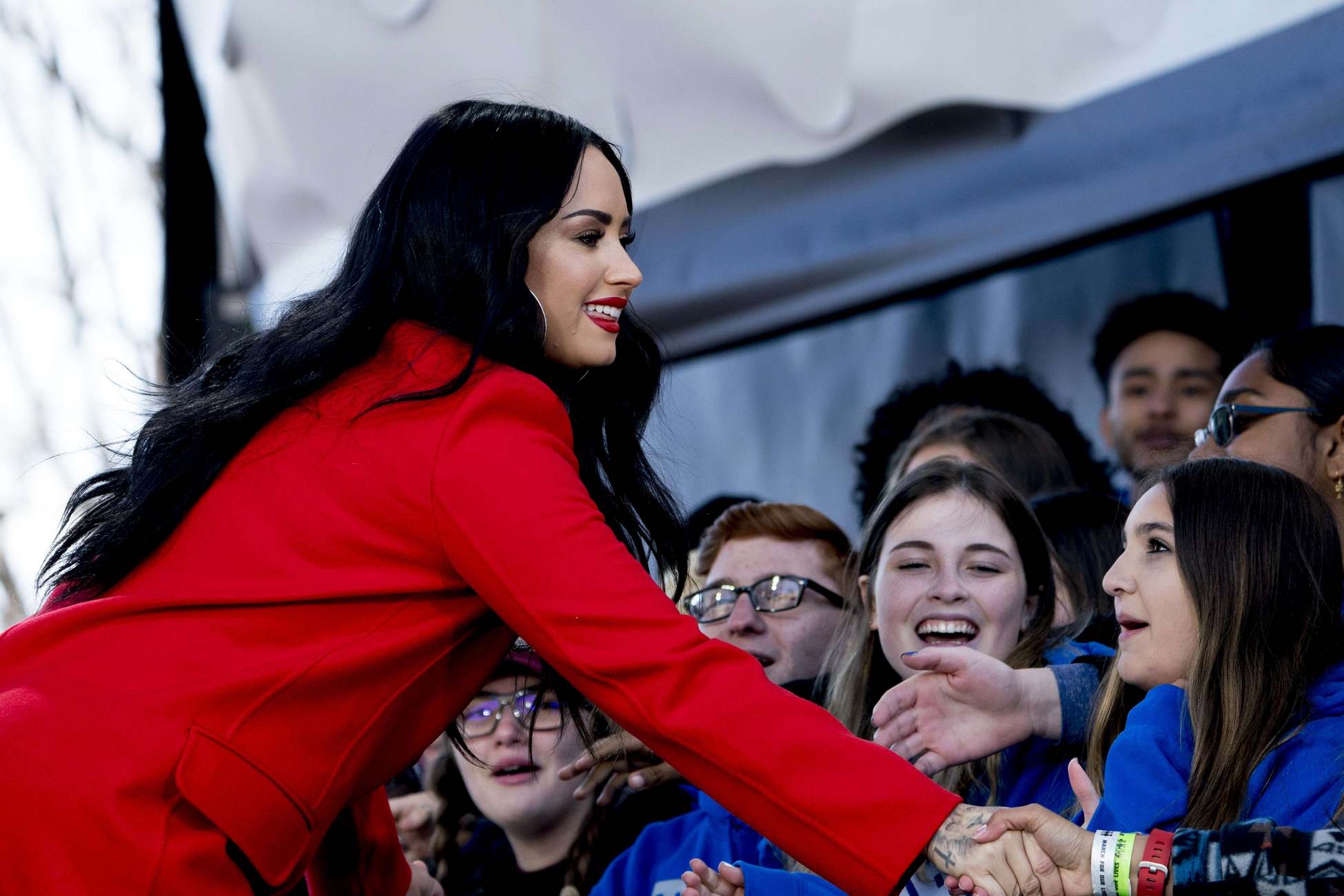 Demi_Lovato_-__March_For_Our_Lives__in_Washington2C_DC_on_March_24-14.jpg
