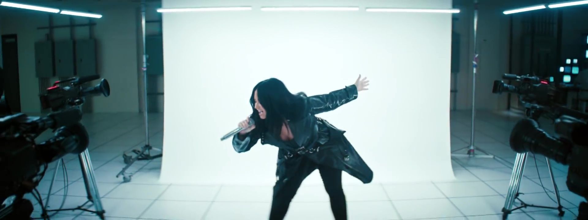 Fall_in_Line_Demi-19.jpg