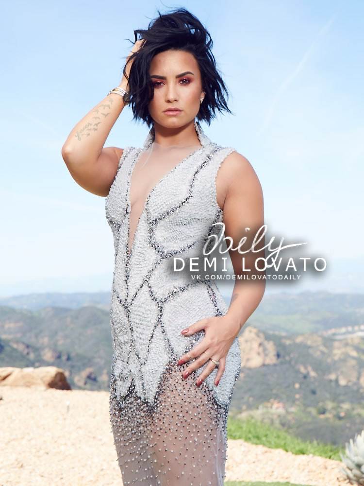 Latina-07.jpg