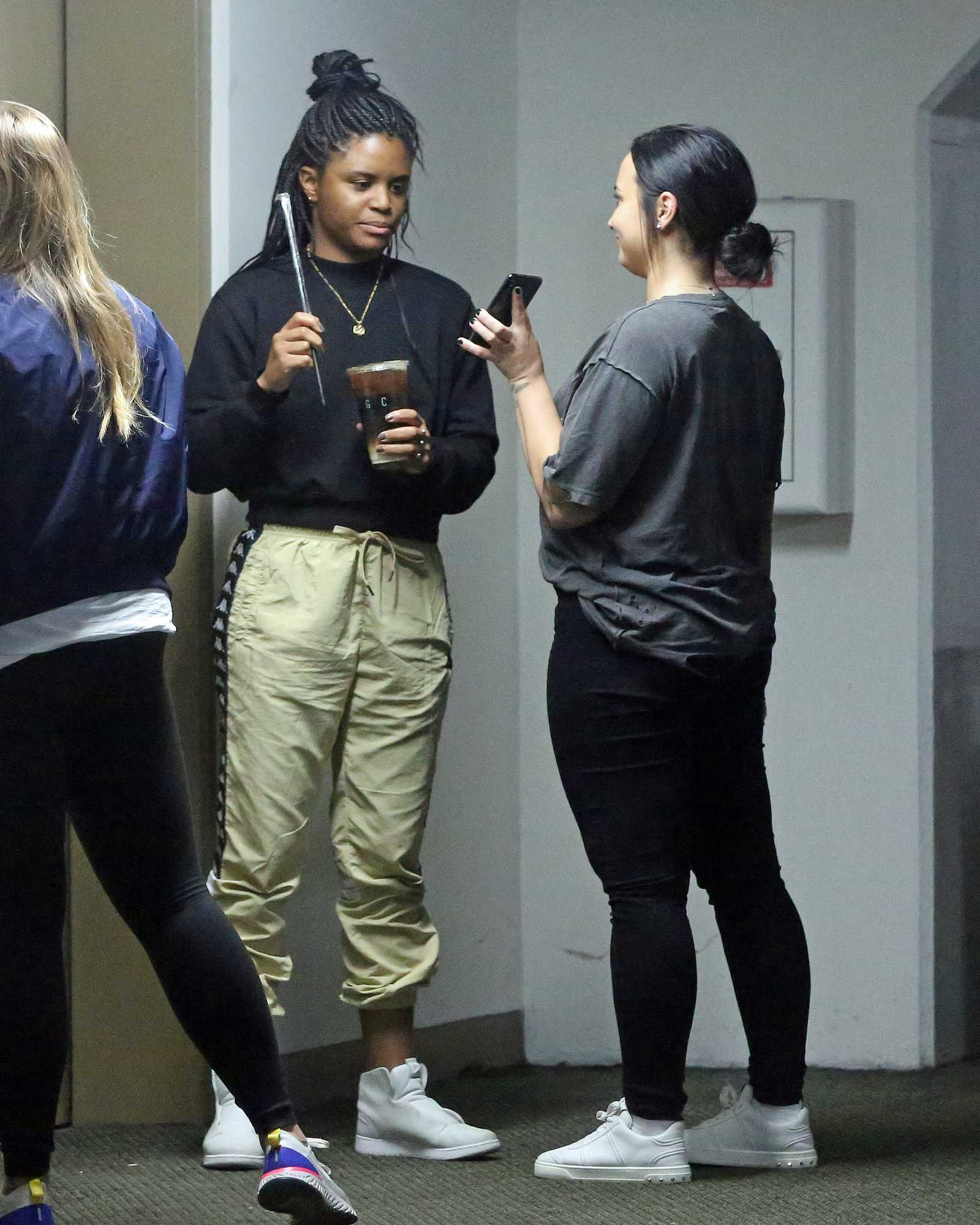 Out_in_Los_Angeles_-_November_163.jpg