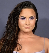 Demi_Lovato_-_3rd_Annual_InStyle_Awards_at_The_Getty_Center_in_Los_Angeles_on_October_23-20.jpg