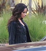Demi_Lovato_-_In_Los_Angeles_on_August_28-15.jpg