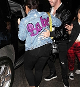 Demi_Lovato_-_Makes_a_mad_dash_to_her_car_while_leaving_No_Vacancy_in_Hollywood2C_CA_-_April_400004.jpg