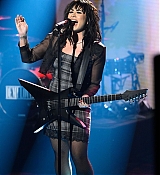 Demi_Lovato_-_attends_The_Tonight_Show_Starring_Jimmy_Fallon__August_162C_202219.jpg