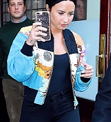 Demi_Lovato_-_is_seen_in_New_York_City_on_March_21-01.jpg