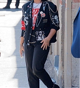 Demi_Lovato_Attends_Tapping_For_Jimmy_Kimmel_Live_In_Hollywood_-_July_14_202206.jpg