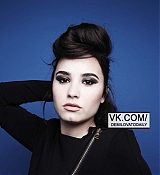 Girlfriend_Magazine-17.jpg