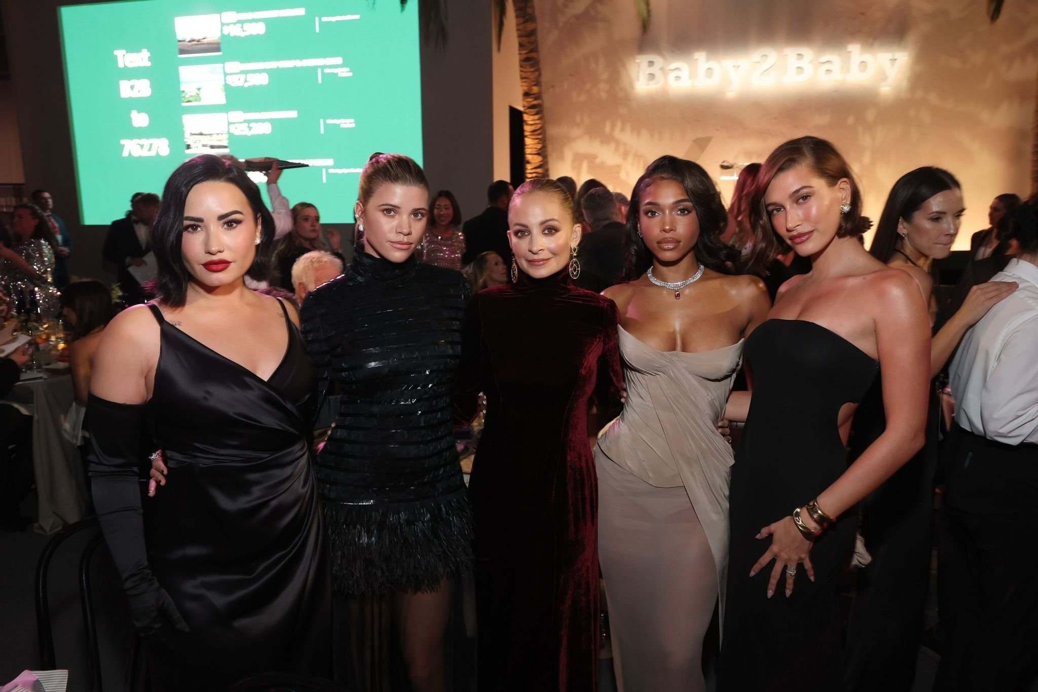 Demi_Lovato_-_2023_Baby2Baby_Gala2C_Los_Angeles_CA_-_November_112C_202303.jpg