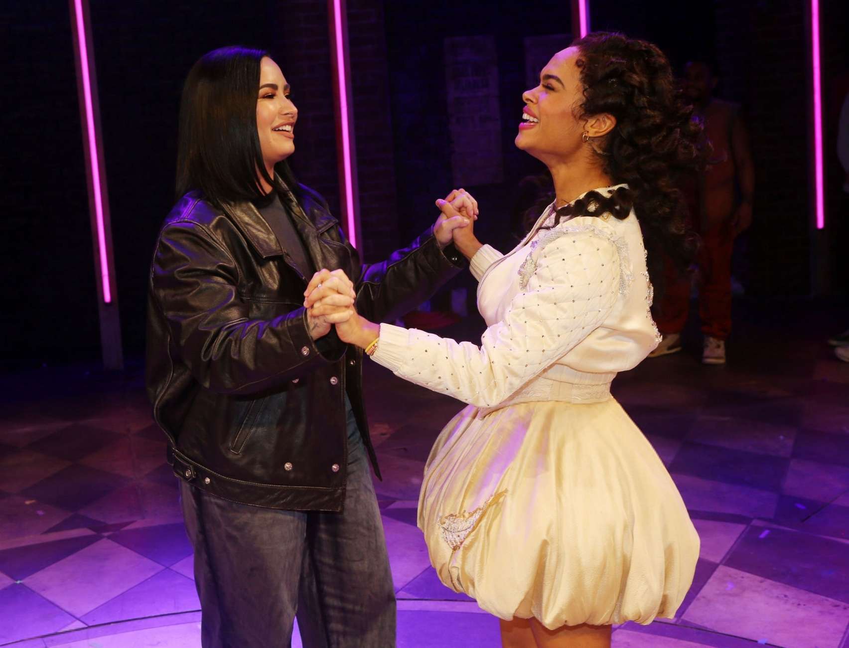 Demi_Lovato_-_Visits_the_cast_of___Juliet_on_Broadway2C_New_York_City_-_April_72C_2024_08.jpg
