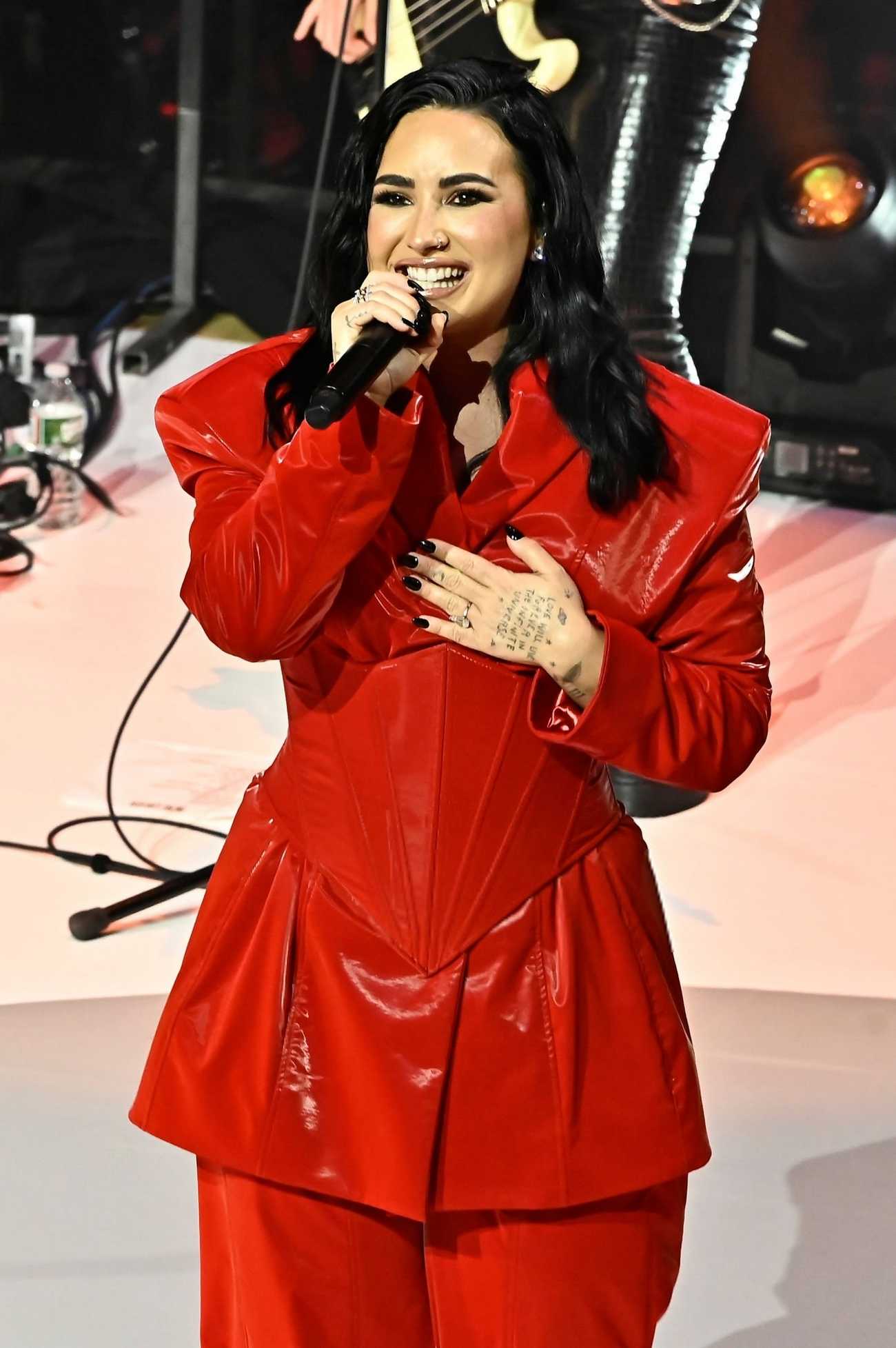 Performing_2024_American_Heart_Association27s_Go_Red_for_Women_Fashion_Show_and_Concert_in_New_York2C_01312024_19.jpg