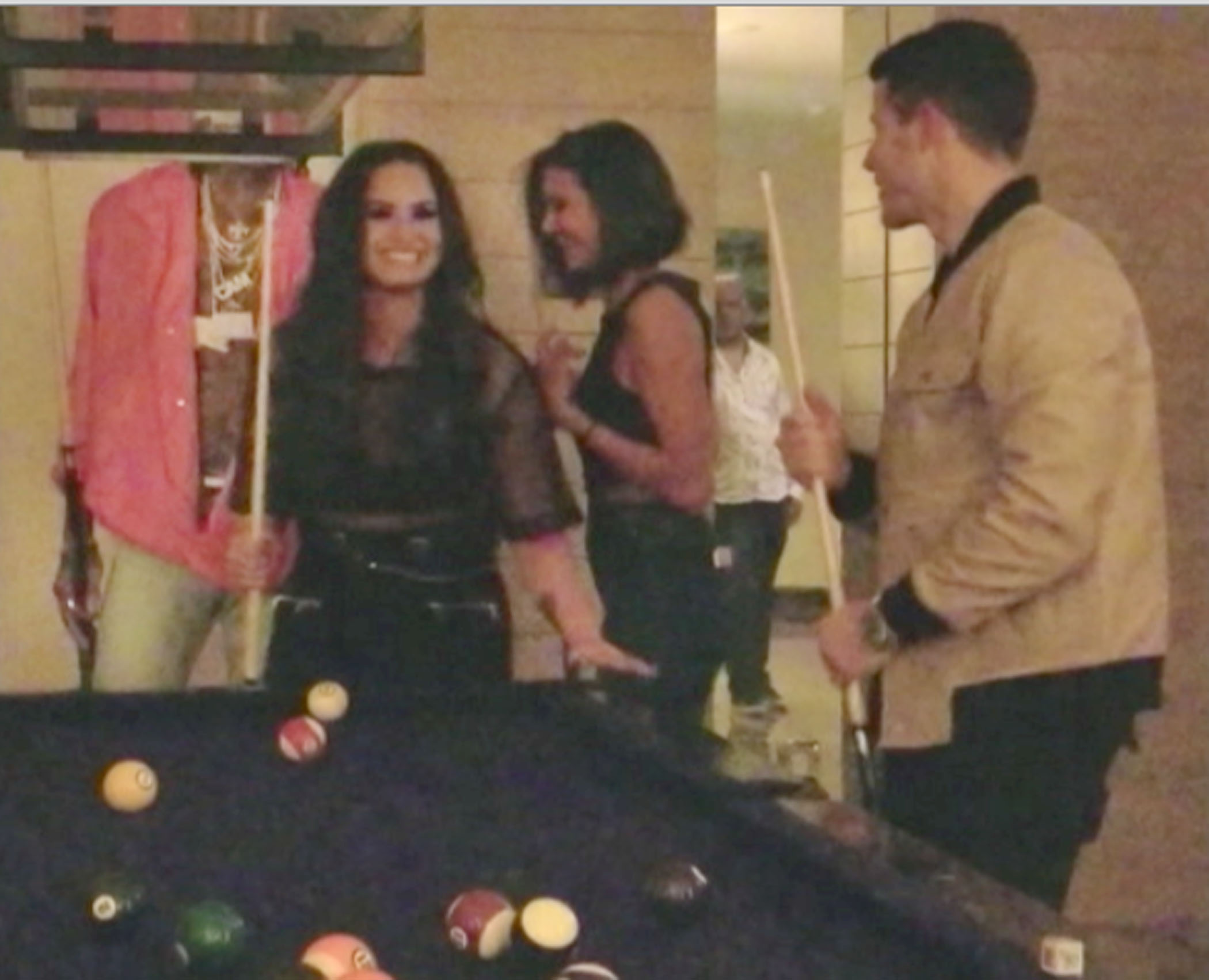 Play_pool_inside_the_Nobu_hotel_sky_villa_with_Nick_Jonas_in_Las_Vegas_July_152C_2017-15.jpg