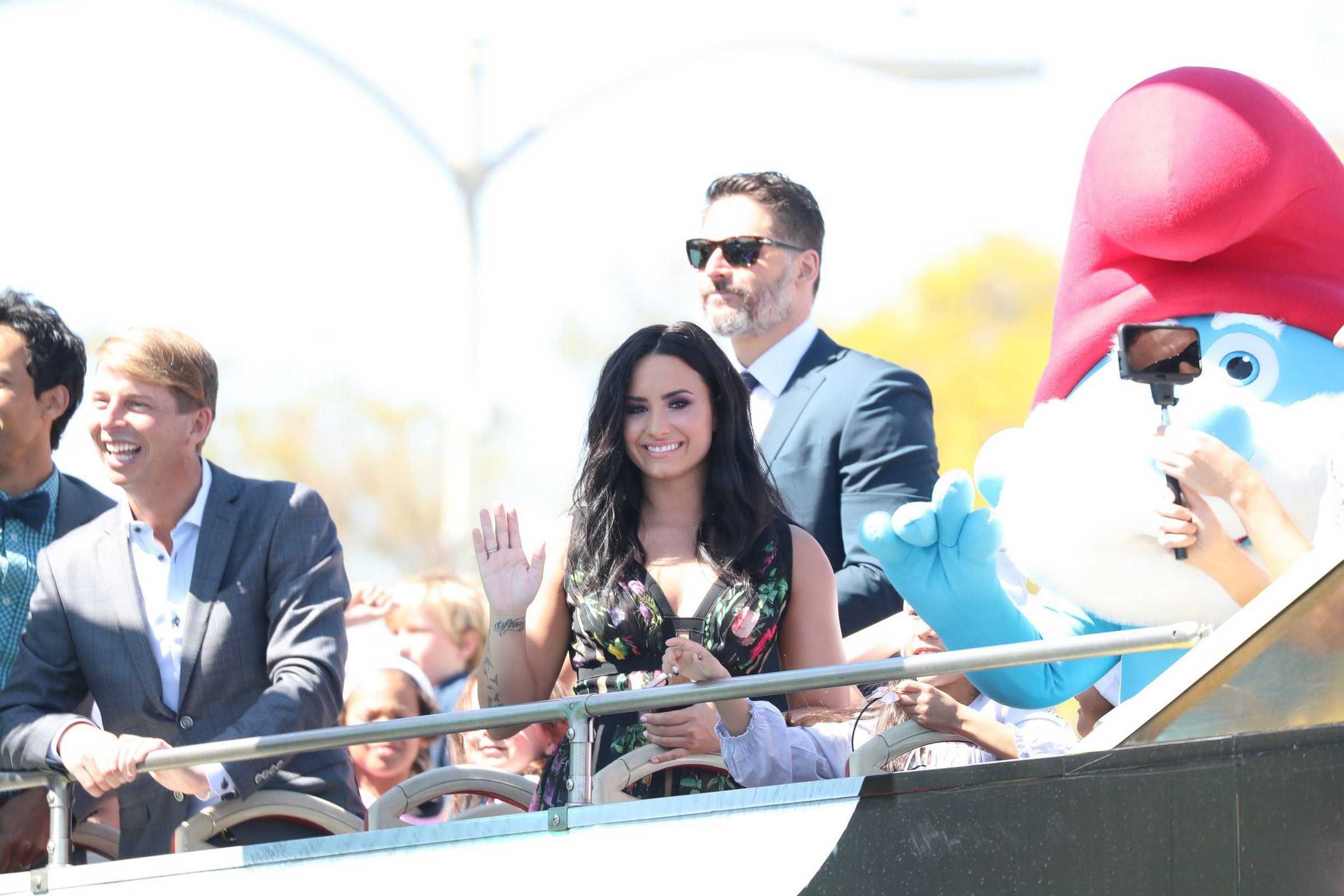 Smurfs_The_Lost_Village_World_Premiere_-_April_1-15.jpg