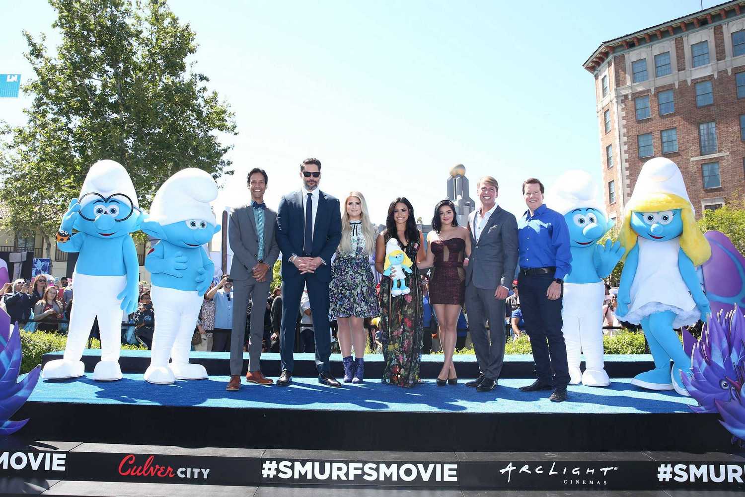 Smurfs_The_Lost_Village_World_Premiere_-_April_1-50.jpg